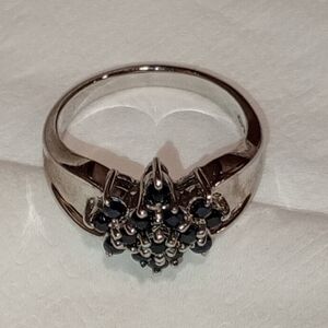 Vintage Sterling Silver Deep Blue Sapphire Cluster Ring 🔵